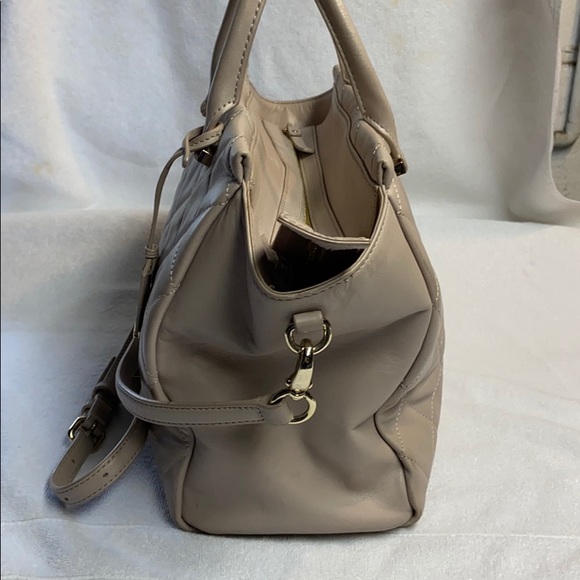Kate Spade Quilted Tote ♠️ - Picture 4 of 16